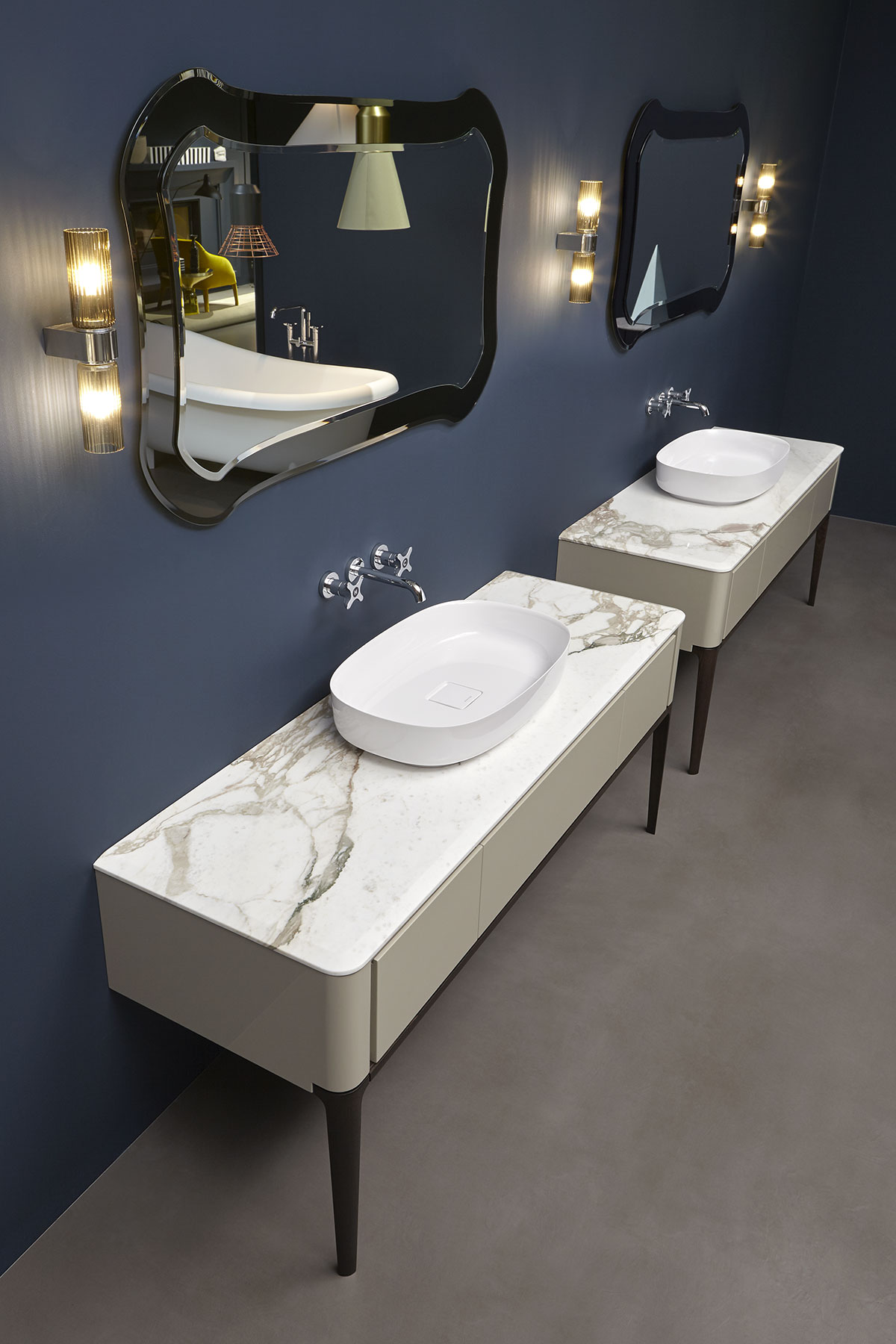 a feeling of lightness and sophisticated clean lines.