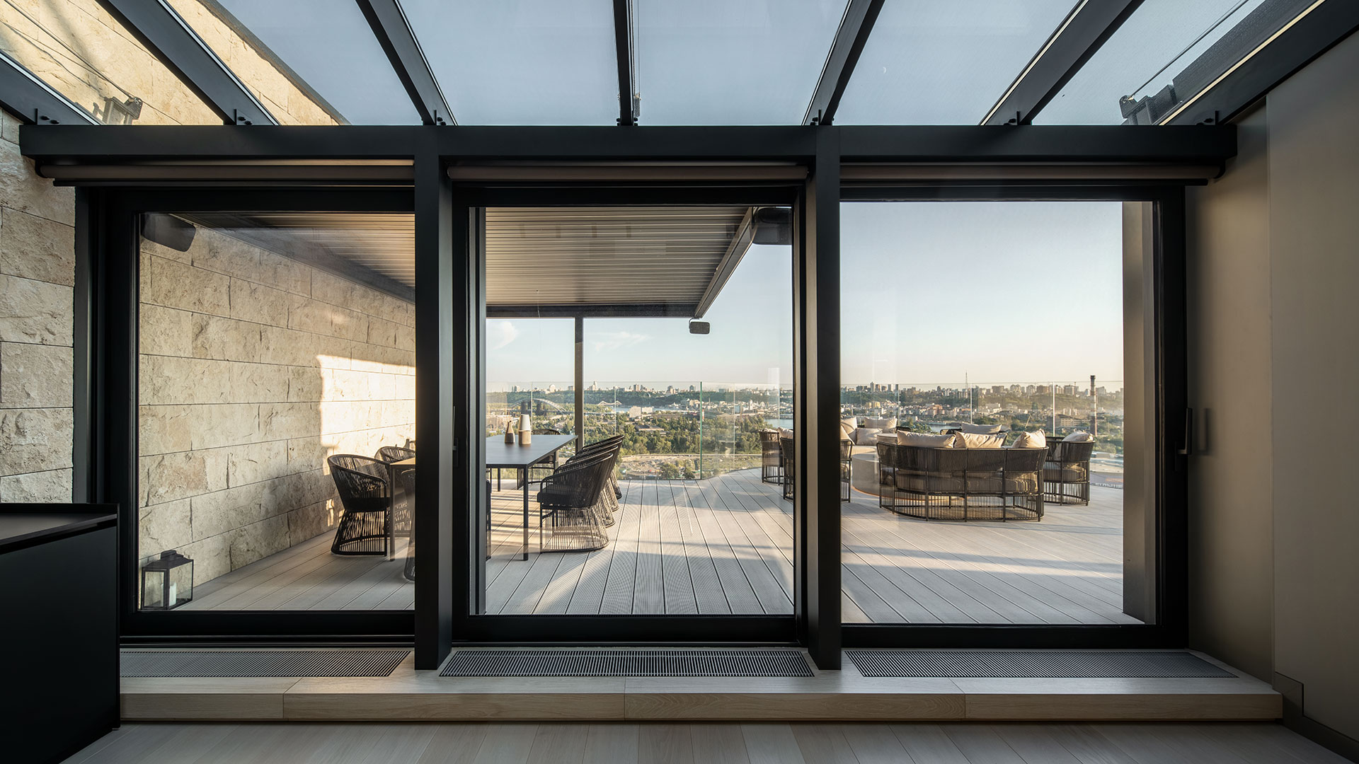 Penthouse 180 