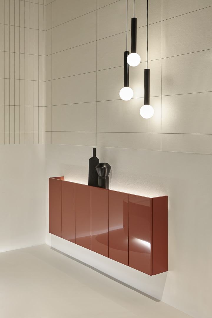 an elegant and continuous front