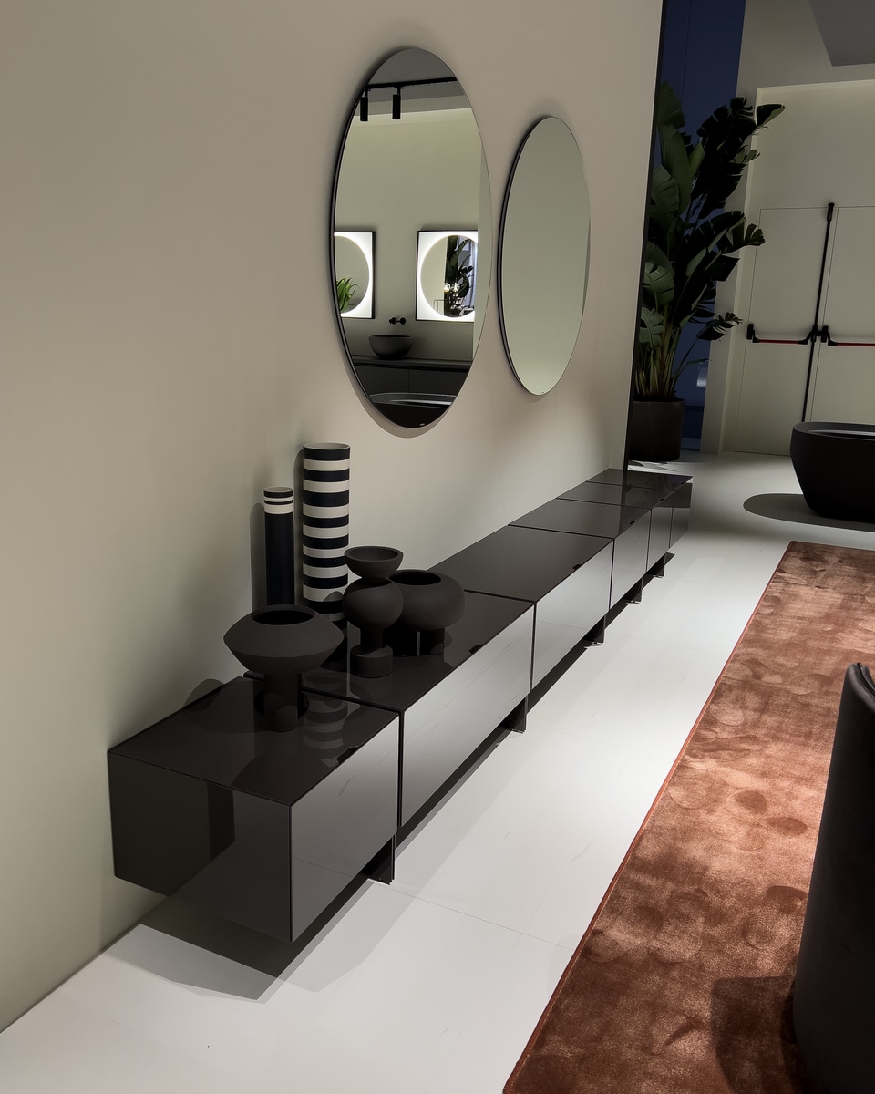 An absolute formal cleanliness 