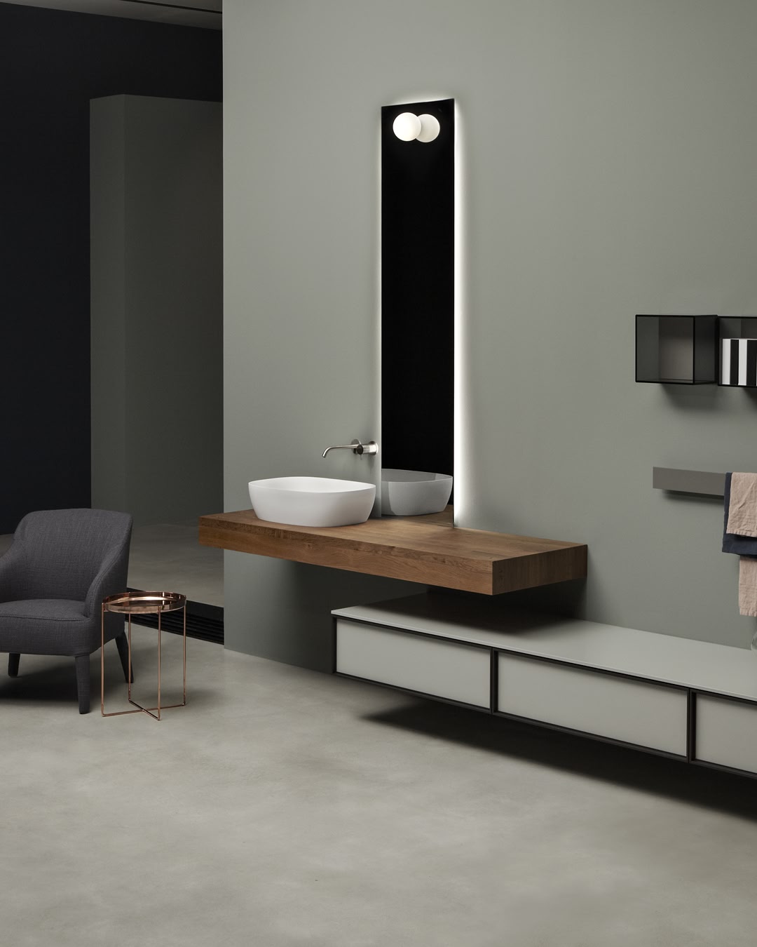 The material that becomes decoration
