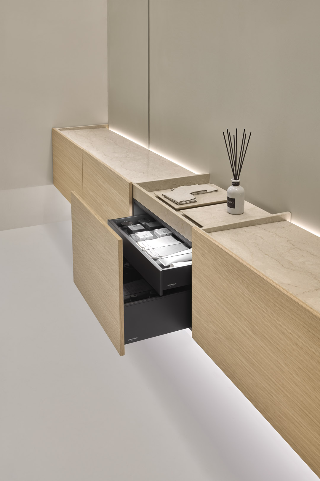 redefining the concept of the minimal washbasin