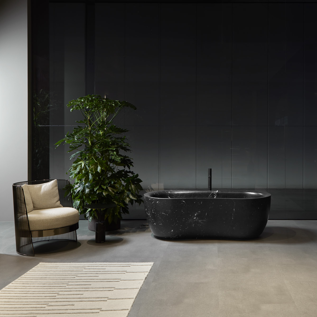 The external line takes its cue from the organic forms of the woods of the rivers